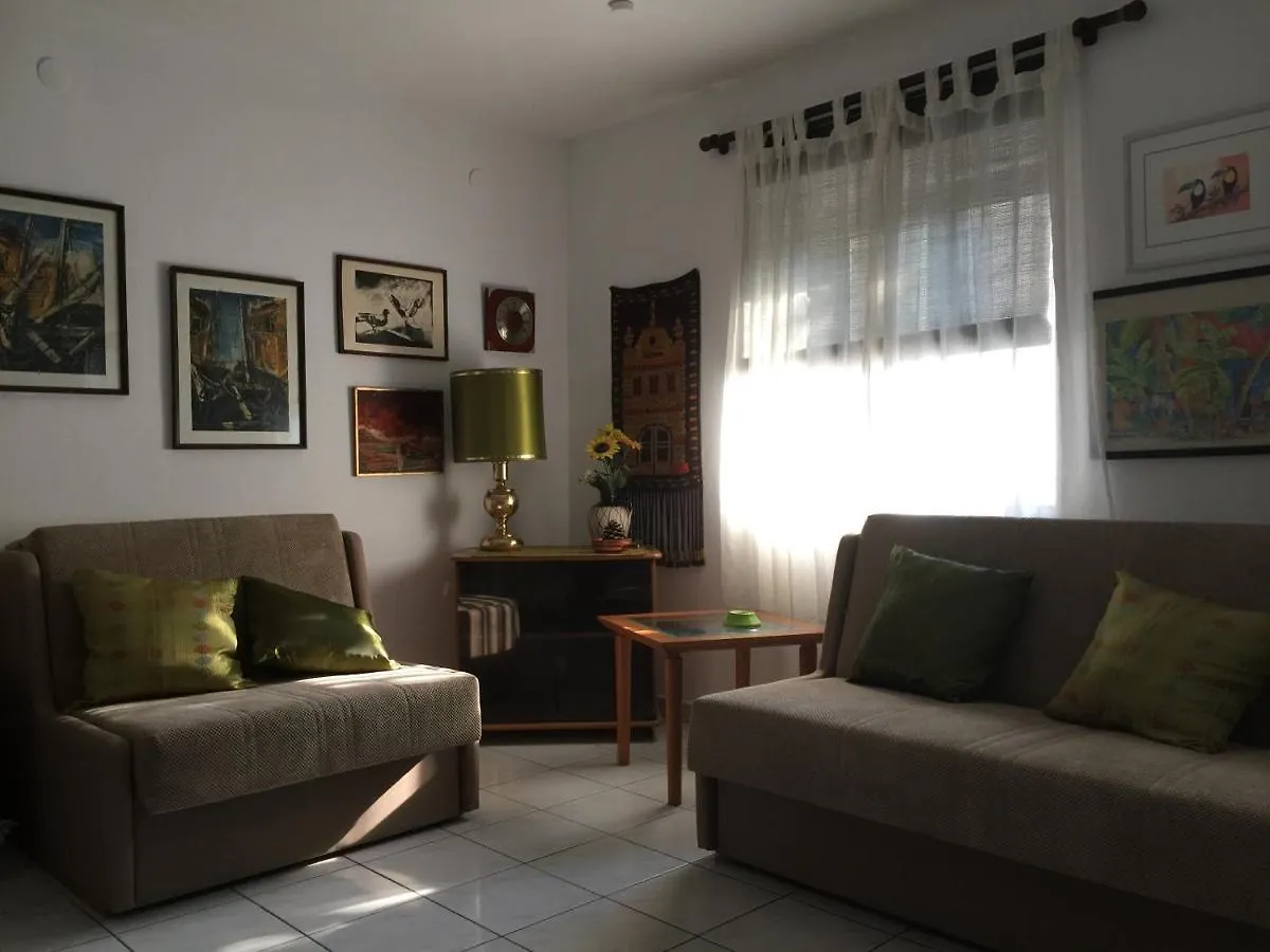Cozy Apartment Nena In Medulin