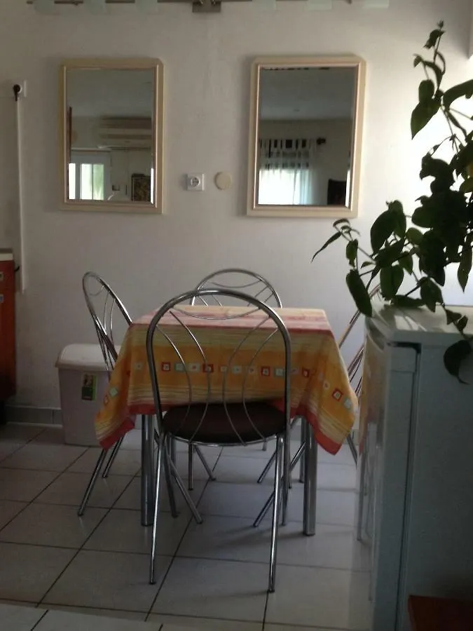 Cozy Apartment Nena In Medulin